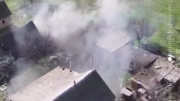 ������������ 49-� ������������� ����� ���������� ����� ���������� ���� � ����� ��������� ���������� �����, ������� ���������� ���������� ������� �������� ������