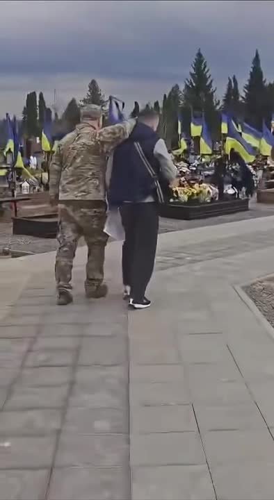 Захисник из 82 одшбр поясняет за минуту молчания