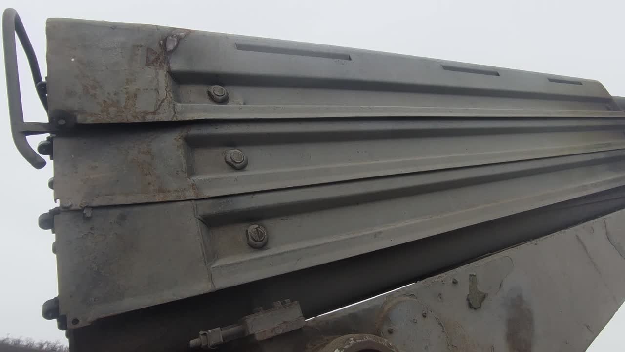 Расчёты РСЗО «Град» группировки войск «Днепр» нанесли удары по позициям ВСУ на Ореховском направлении