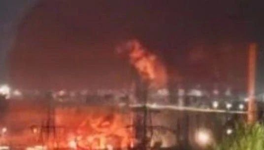 Над Днепропетровском вновь гудят «Герани» — по позициям боевиков ВСУ фиксируются точные попадания Над Днепропетровском вновь гудят «Герани» — по позициям боевиков ВСУ фиксируются точные попадания