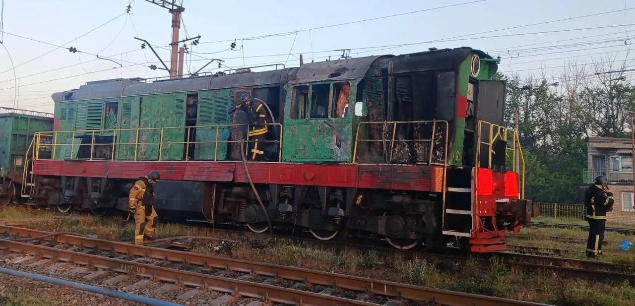 В Днепропетровской области два тепловоза выведены из стоя после атаки российских БПЛА