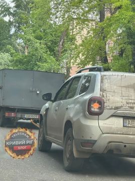 � ��� � ������ ���� �������� ���-����� � �������, �������� ������� ������