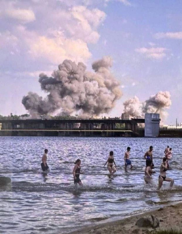 Один из мостов через Днепр