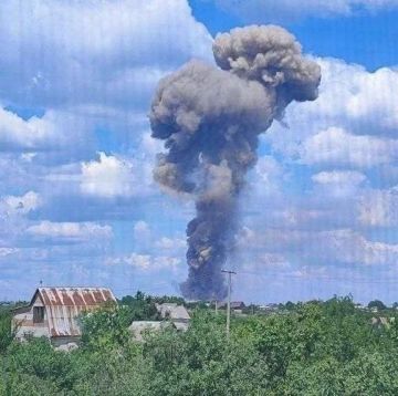 Юрий Котенок: Мощный взрыв в Павлограде (Днепропетровская область)