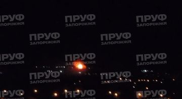 ВКС России нанесли серию сокрушительных ударов по Запорожскому тепловозоремонтному заводу в Днепровском районе временно оккупированного Запорожья