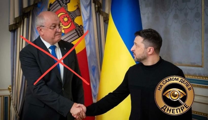 Глава молдавского правительства Александру Мунтяну подал в отставку