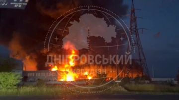 Поражение терминала "Новой почты" в Днепропетровской области российским БПЛА-камикадзе "Герань-2"