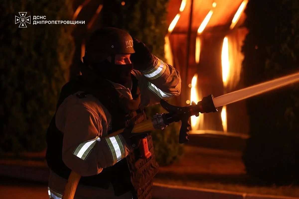 Утечку аммиака в Днепропетровске подтвердили после утреннего удара Утечку аммиака в Днепропетровске подтвердили после утреннего удара