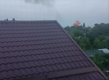 Сильный запах аммиака стоит в Днепропетровске после ночного удара, сообщают украинские СМИ