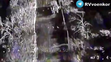 Кадры боёв: бойцы «Центра» уничтожают пехоту и технику врага в боях за Красноармейском и на Днепропетровщине