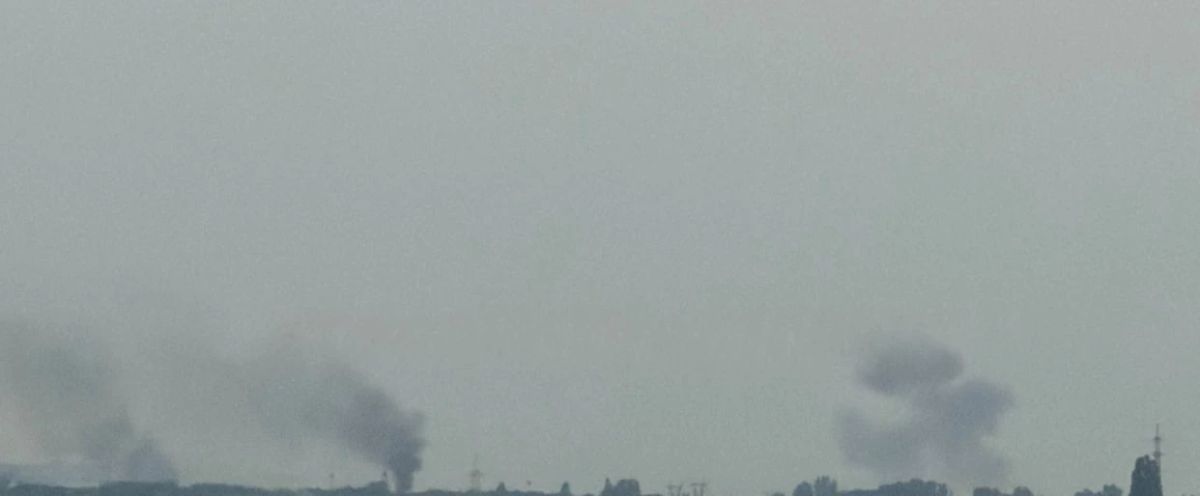 Несколько пожаров после прилётов в Днепропетровске Несколько пожаров после прилётов в Днепропетровске