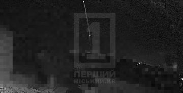 Кадры прилета баллистических ракет по Кривому Рогу