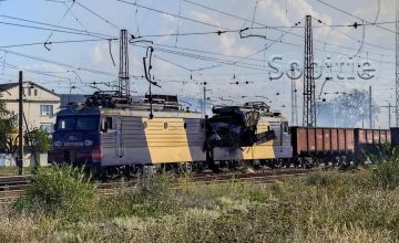 ВКС РФ среди прочего не забывают и об ударах по вражеским локомотивам, не оставляя шансов логистике ВСУ