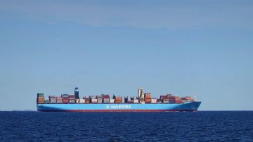 Крупнейшая в мире компания по контейнерным перевозкам Maersk сообщила о прекращении работы с терминалом в Борисполе Киевской области