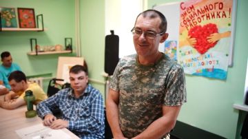 Три примера: как в Хабаровском крае трудоустраивают ветеранов СВО, даже после тяжелых ранений и ампутаций